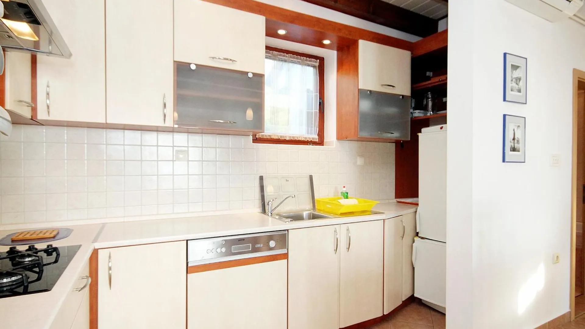 Apartments By The Sea Klenovica, Novi Vinodolski - 5580